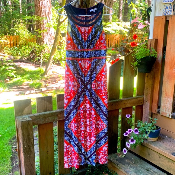 Studio One Vibrant Red and Navy Maxi Dress - Picture 1 of 8